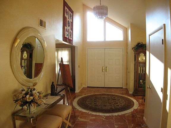 Marble Foyer with 2 coat closets