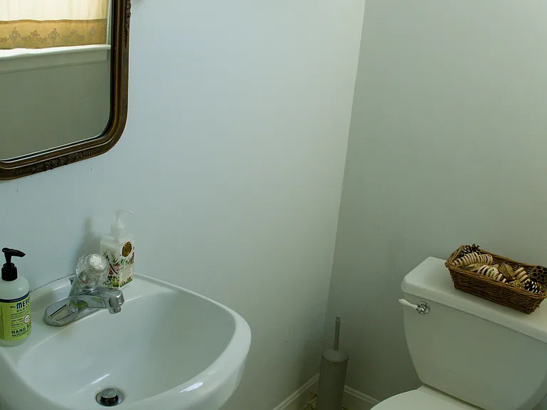 86 Taylor St — Photo 17