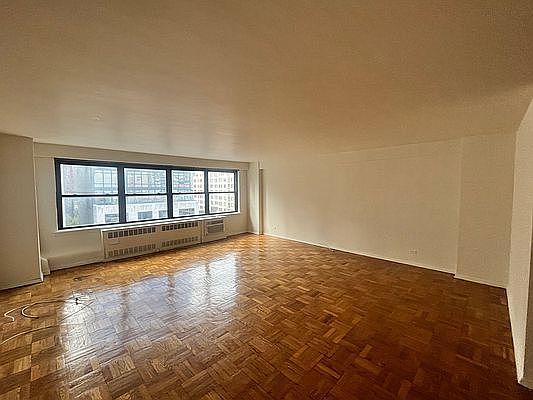 1st image of 399 E 72nd St APT 10H