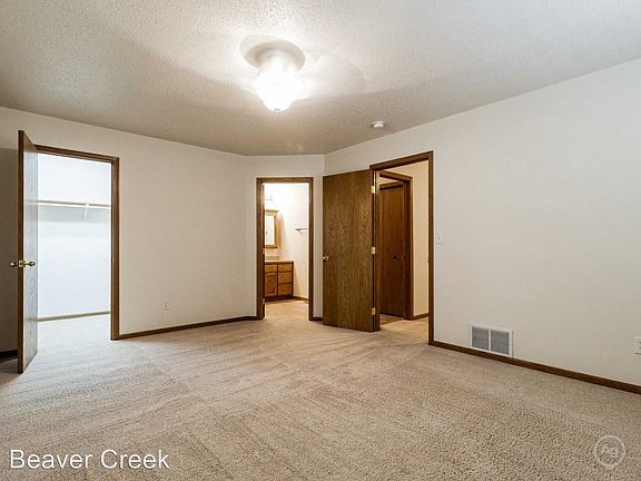 4th image of 1917 Sheyenne St Unit B