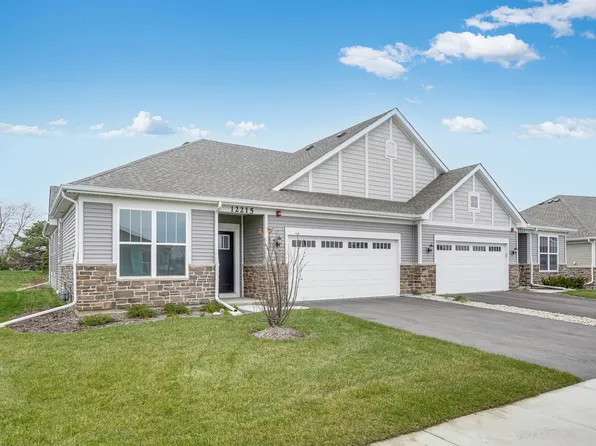 12215 Barcroft Cir, Huntley, IL 60142