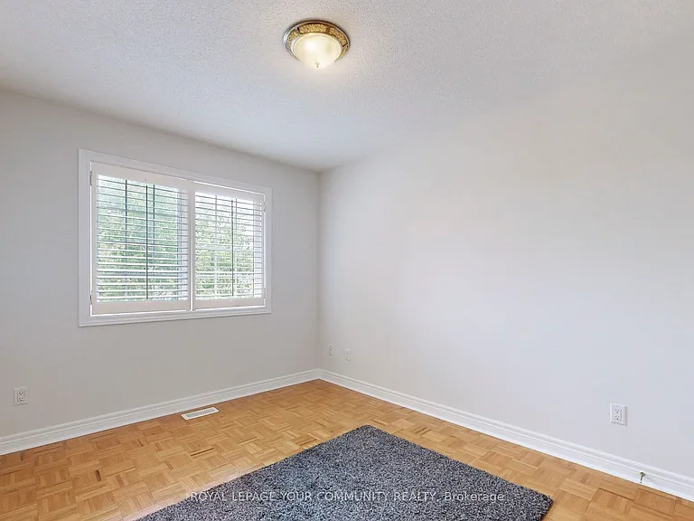 39 Lark Cres — Photo 26