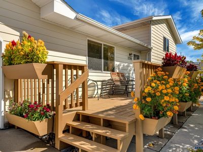 2196 Meadow Ln, Rapid City, SD, 57703