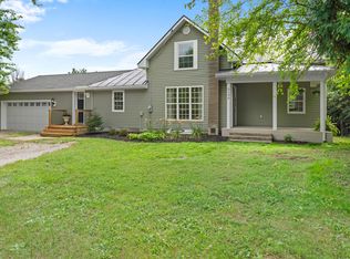 3190 W Bacon Rd, Hillsdale, MI 49242