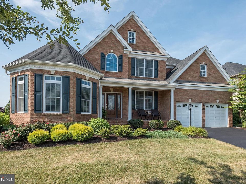 1st image of 15358 Admiral Baker Cir