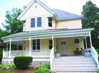 111 Park Ave, Grayslake, IL
