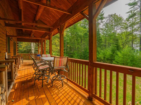 19 Heritage Drive, Harrison, ME 04040