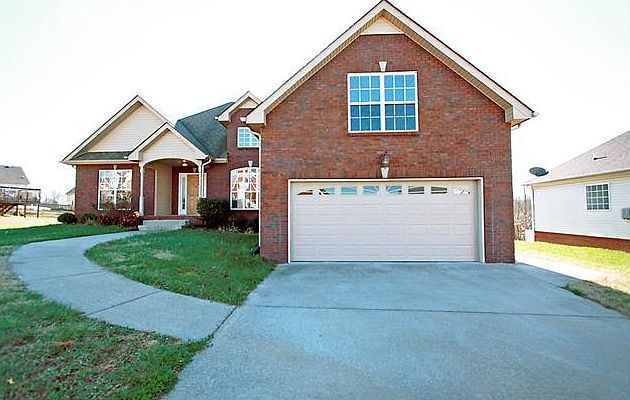 1st image of 146 Coniston Dr