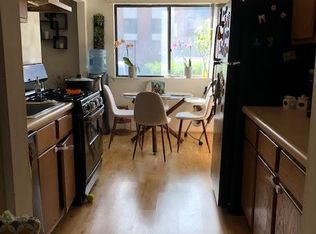 501 Edison Glen Ter #501, Edison, NJ 08837