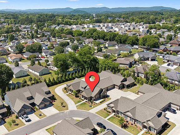 4th image of 288 Camden Way