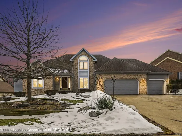 2220 Cheltingham Blvd, Lansing, MI 48917