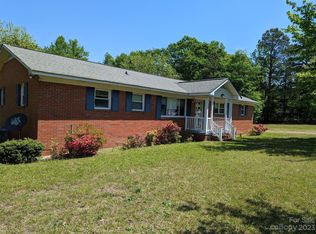 1803 E Maynard Street Ext, Pageland, SC 29728