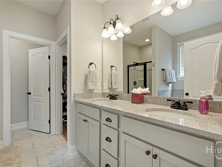 138 Sams Dr — Photo 18