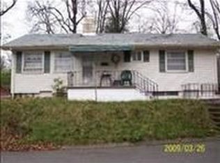 108 Gorgas Ln, Oak Ridge, TN 37830