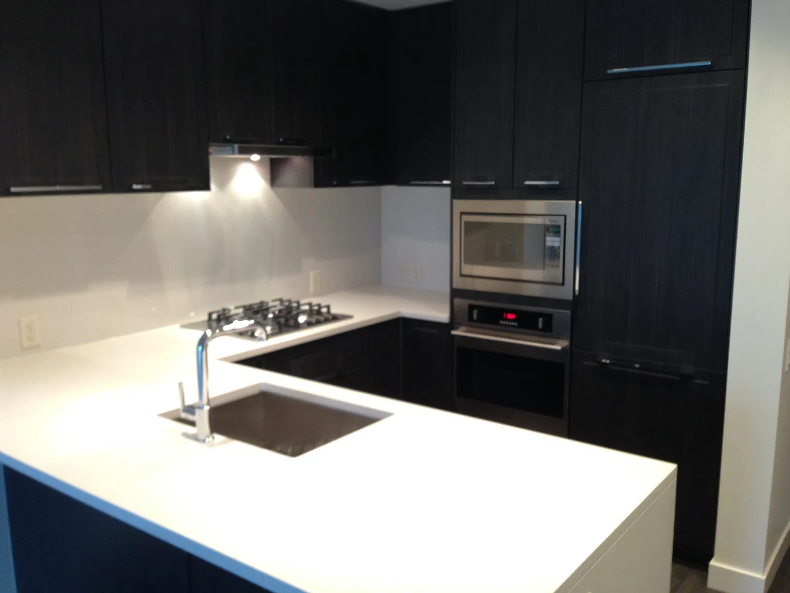  Id#198 Oakridge/Langara 1br Apt @ Cambria — Photo 4