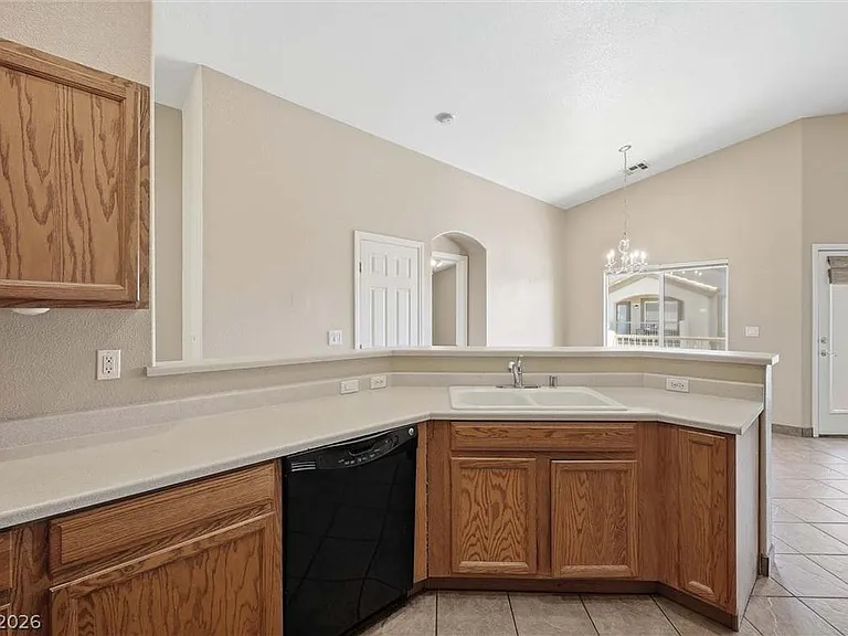 6316 Lorne Green Ave #101 — Photo 10