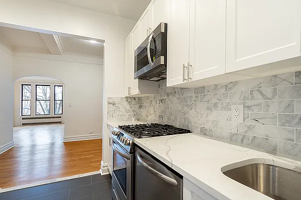 Rented by Rita S Citrin, LREB | media 27