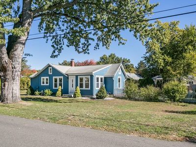 55 Norris St, Feeding Hills, MA, 01030