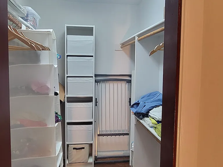 Walk-in closet