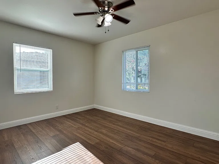 3609 Peckham Ave — Photo 19