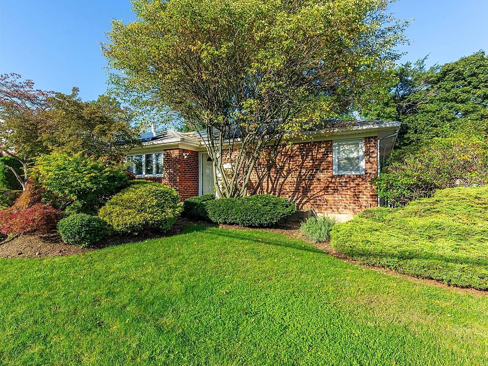 1st image of 50 Felice Crescent