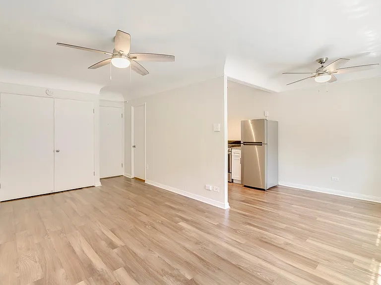 Bermuda Apartments — Photo 27