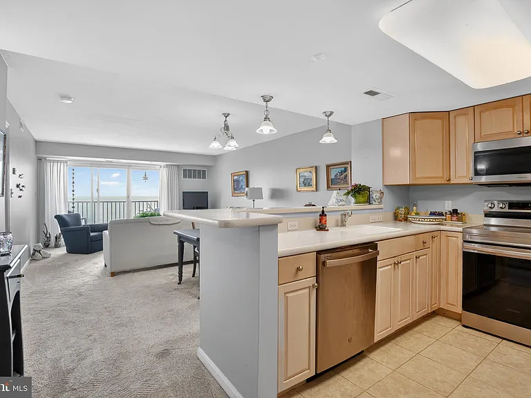 8501 Bayside Rd #604 — Photo 11