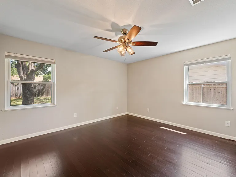 8511 Daleview Dr — Photo 14