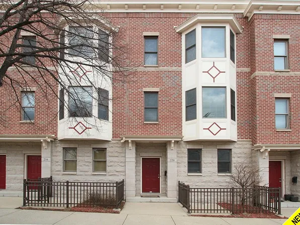 220 E Reservoir Ave #3, Milwaukee, WI 53212