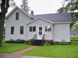 208 E 4th St, Merrill, WI 54452