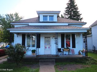 229 S D St, Cheboygan, MI 49721