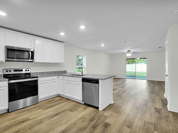 The Chef-ready kitchen on the Estero