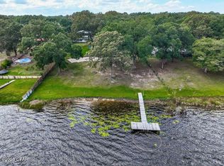 211 Holland Rd, Defuniak Springs, FL 32433