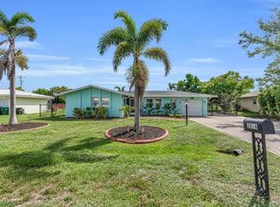 3816 SE 2nd Pl, Cape Coral, FL 33904