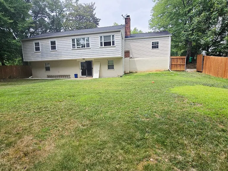 814 Stag Way — Photo 21