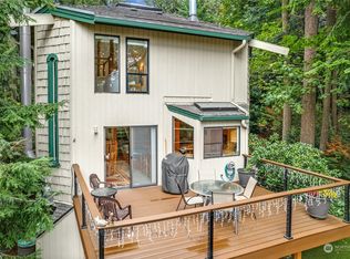 19608 SE 24th Way, Sammamish, WA