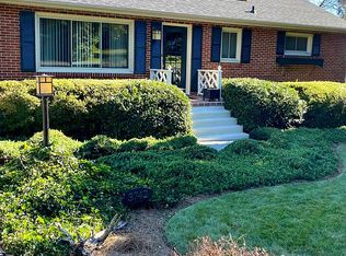 3742 Goodview Ave, Roanoke, VA 24018