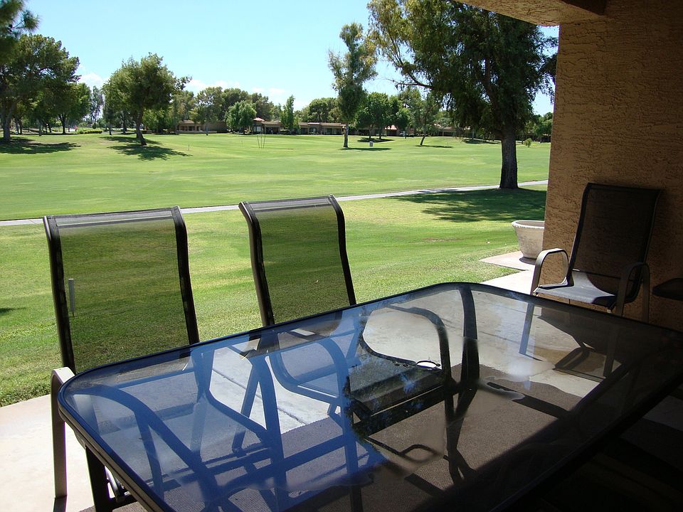 patio with view of golf course