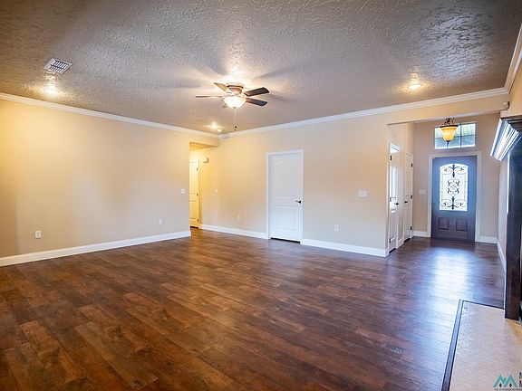 5th image of 2600 Northglen Dr