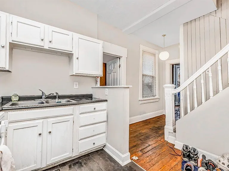 46 Graham St — Photo 20