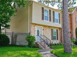 5791 Maple Hill Dr, Houston, TX 77088