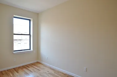 Rented by CITY SKYLINE REALTY INC