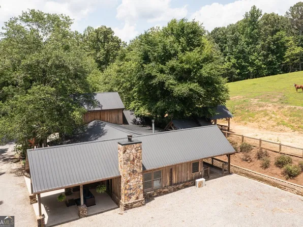 534 Twin Mountain Lake Cir, Talking Rock, GA 30175
