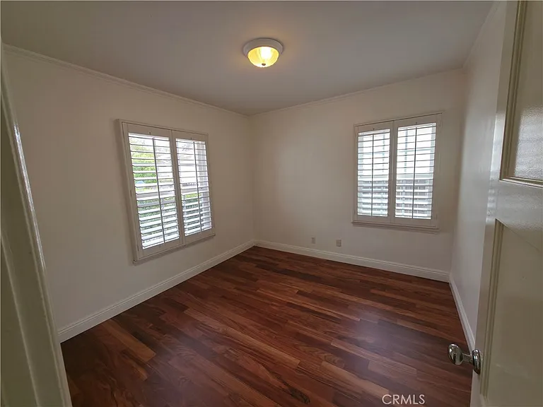 5339 Veloz Ave — Photo 13