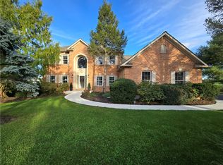 4123 Wyndemere Cir, Schnecksville, PA 18078