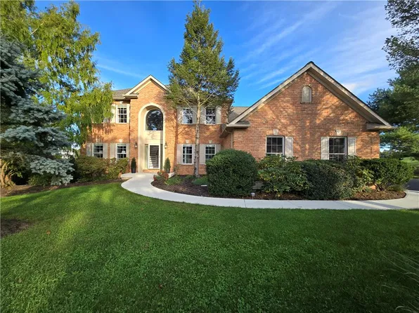 4123 Wyndemere Cir, Schnecksville, PA 18078