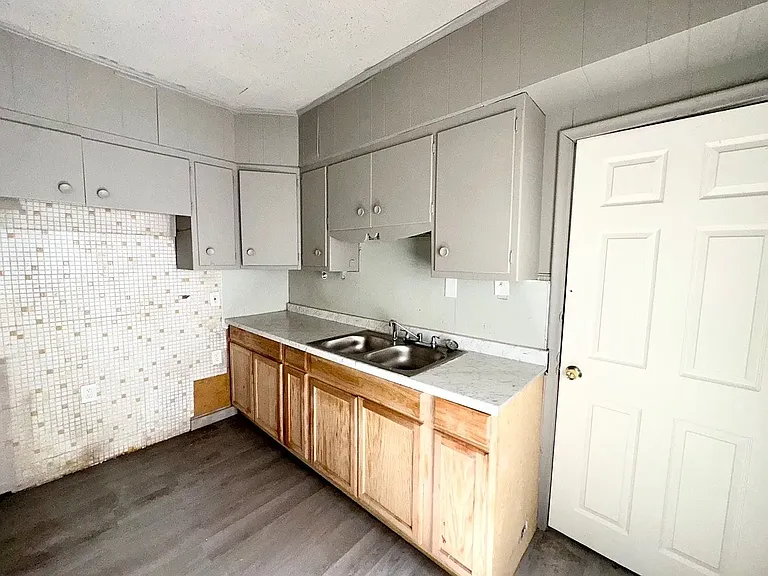 5856 Barrett St #1 — Photo 5