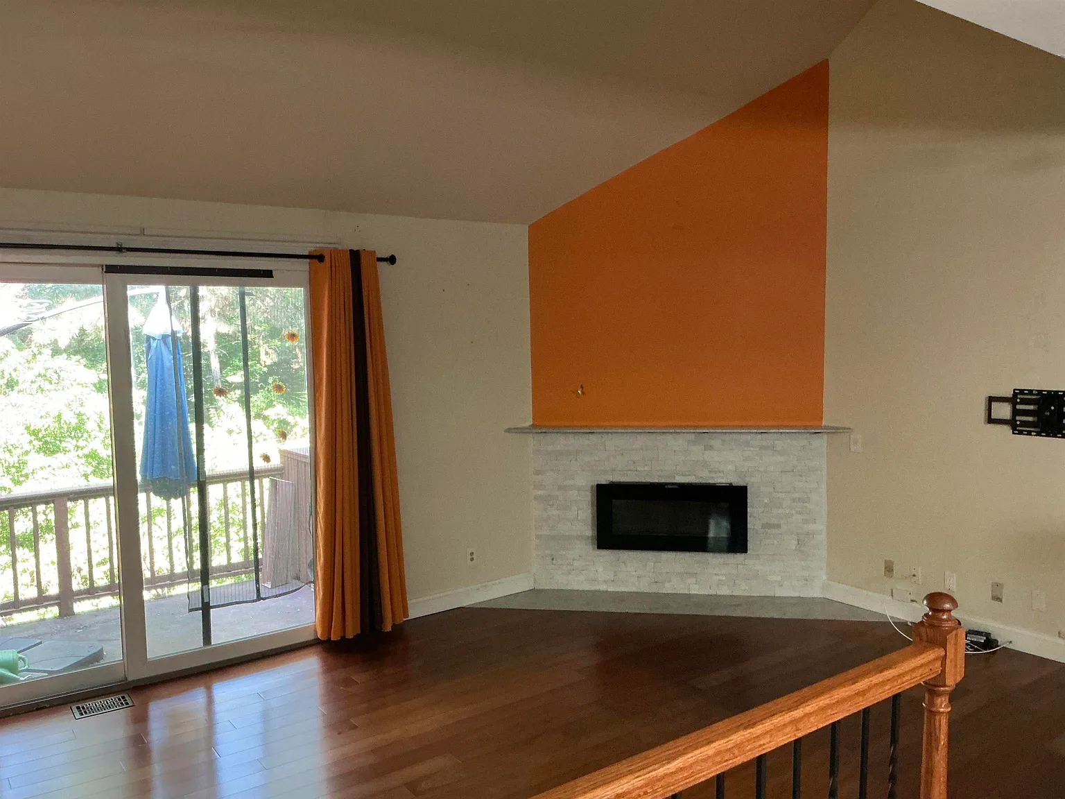 Harmon cove townhomes — Photo 2