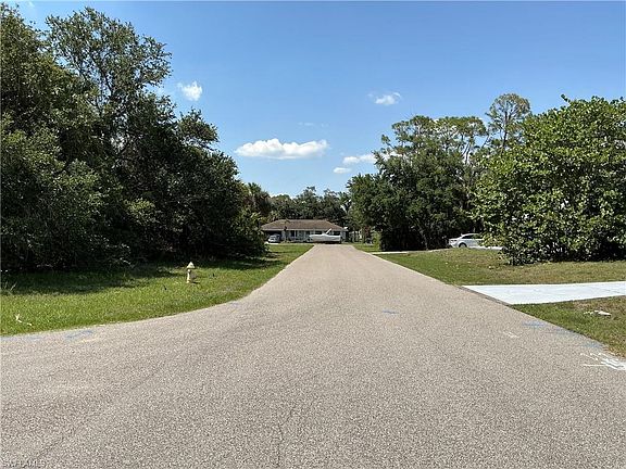4th image of 18356 Troon AVE