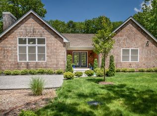 48 Harbor View Dr, East Hampton, NY 11937